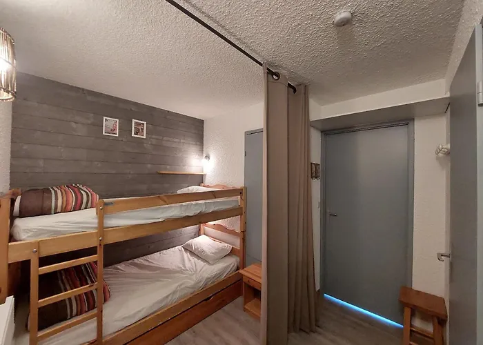 Daire 4 Pers, Au Pied Des Pistes Avec Balcon - Fr-1-516-81 Les Deux Alpes